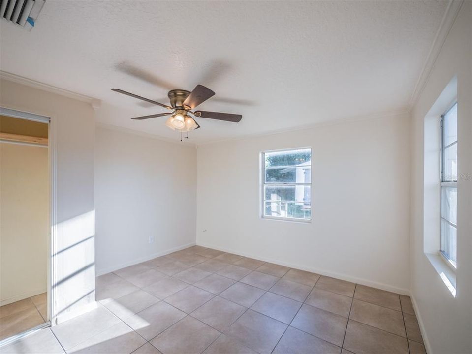 For Sale: $305,000 (3 beds, 2 baths, 1603 Square Feet)