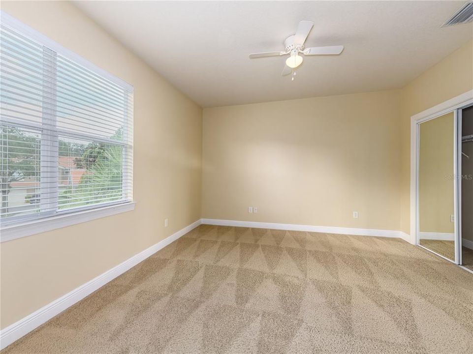 Active With Contract: $2,500 (3 beds, 2 baths, 2286 Square Feet)