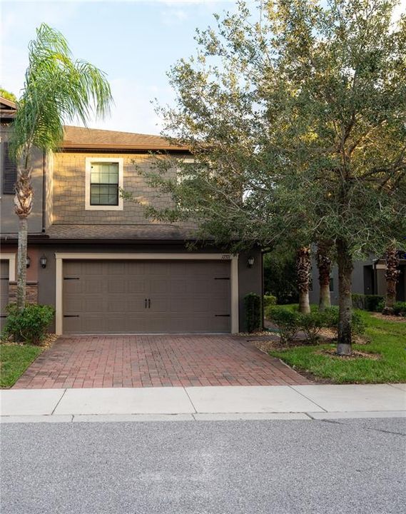 For Sale: $345,000 (3 beds, 2 baths, 1799 Square Feet)