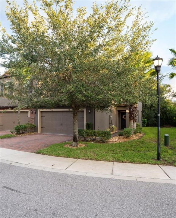 For Sale: $345,000 (3 beds, 2 baths, 1799 Square Feet)