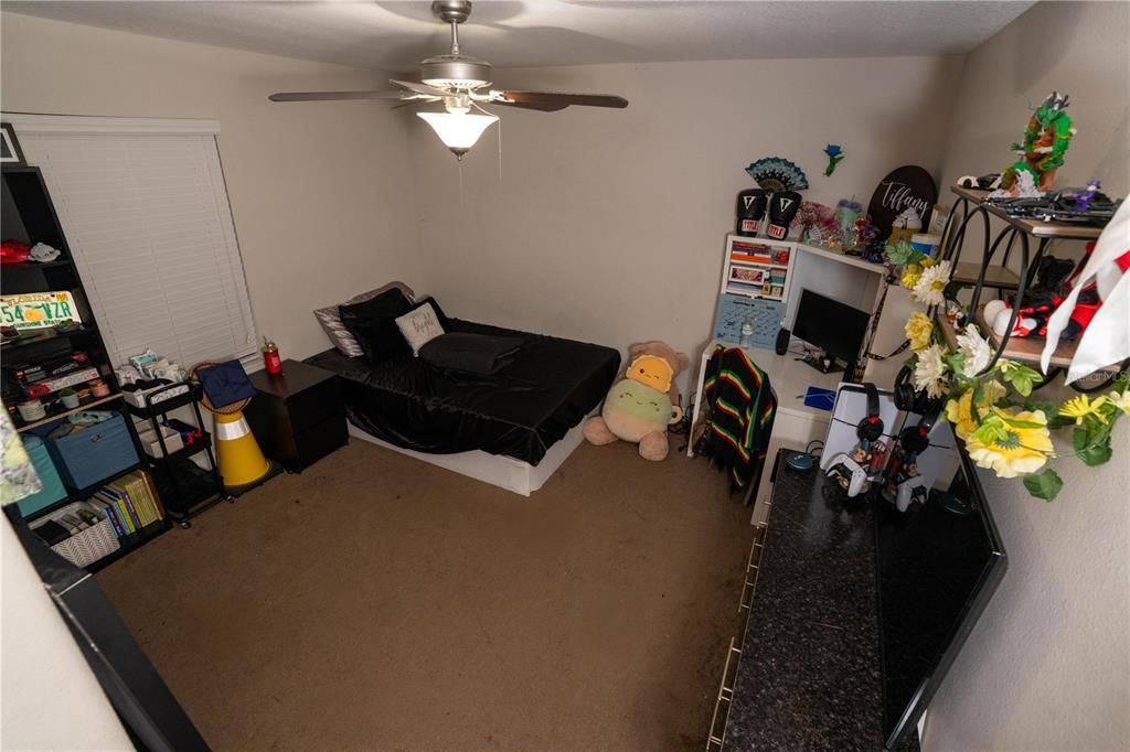 For Sale: $345,000 (3 beds, 2 baths, 1799 Square Feet)