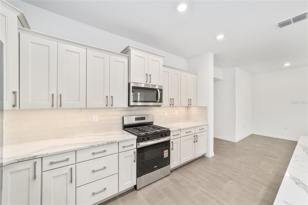 For Sale: $360,000 (3 beds, 2 baths, 1967 Square Feet)