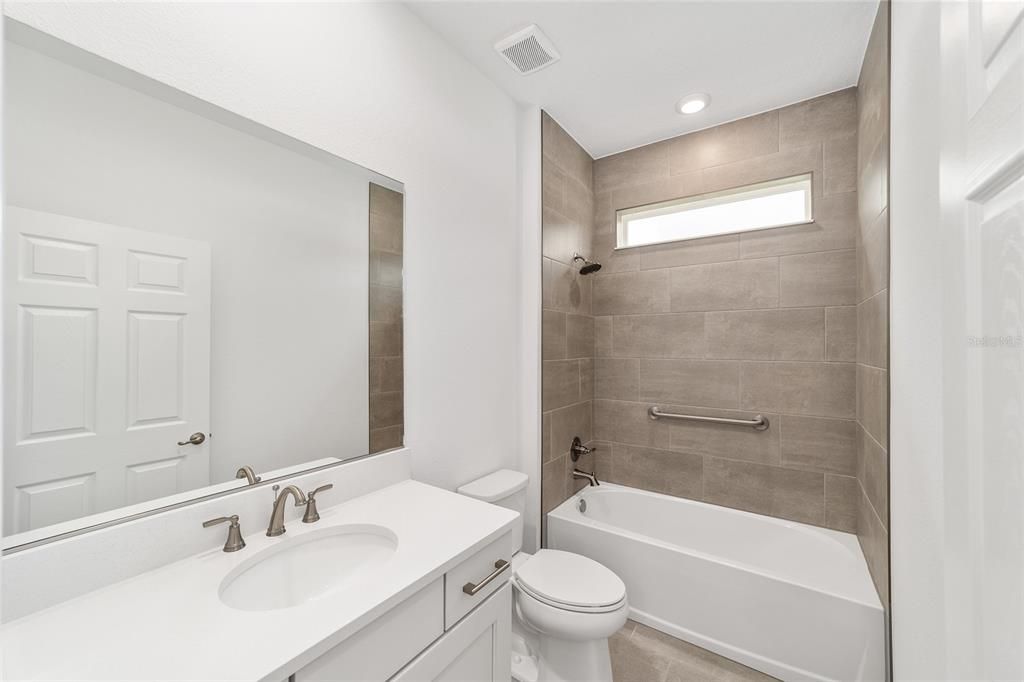 For Sale: $360,000 (3 beds, 2 baths, 1967 Square Feet)