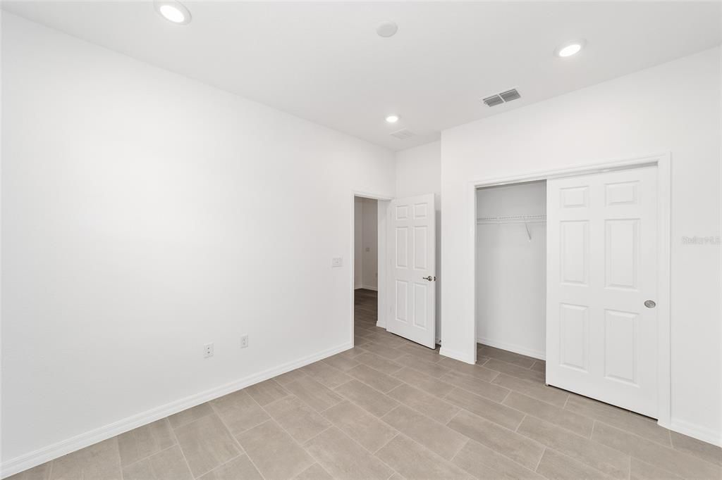 For Sale: $360,000 (3 beds, 2 baths, 1967 Square Feet)