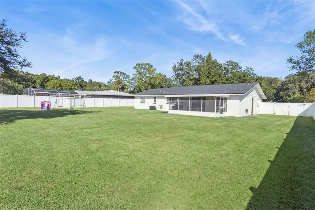 En Venta: $435,000 (3 camas, 2 baños, 1545 Pies cuadrados)