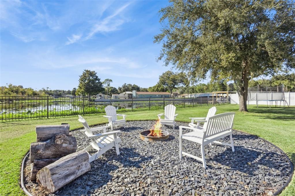 En Venta: $435,000 (3 camas, 2 baños, 1545 Pies cuadrados)