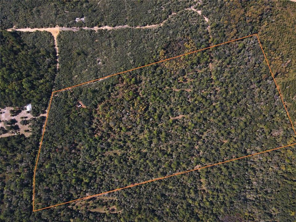 На продажу: $475,000 (38.00 acres)