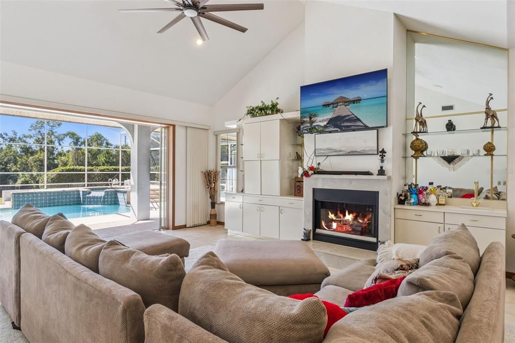 待售: $629,000 (4 贝兹, 3 浴室, 3614 平方英尺)