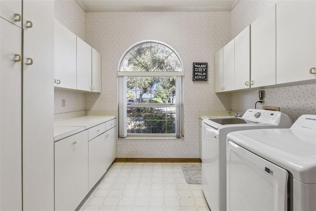 待售: $629,000 (4 贝兹, 3 浴室, 3614 平方英尺)