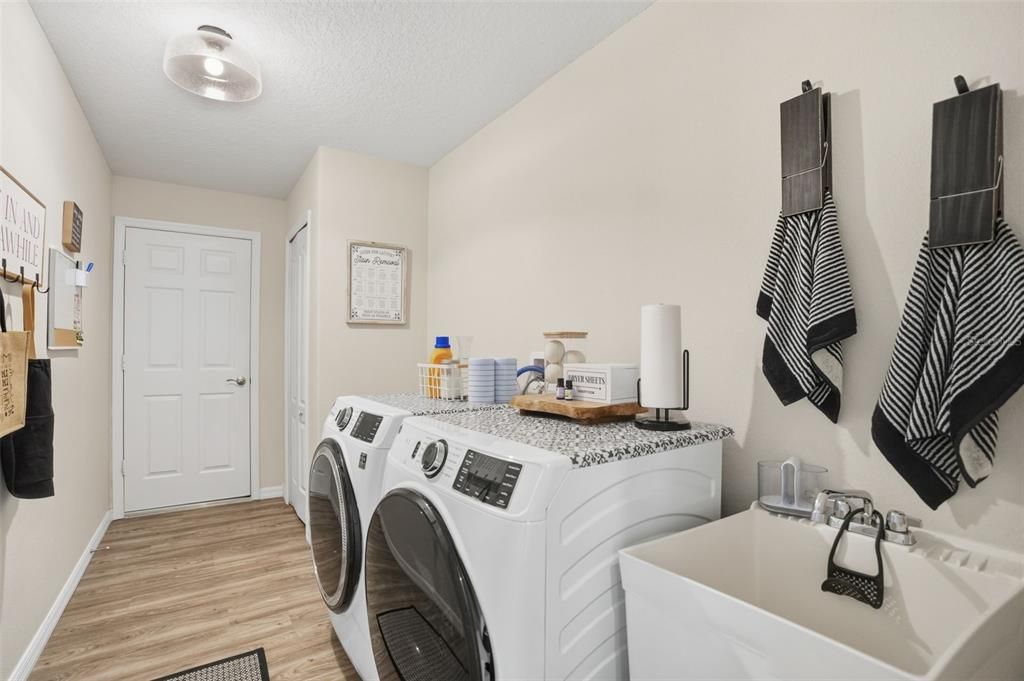 待售: $620,000 (4 贝兹, 3 浴室, 2866 平方英尺)