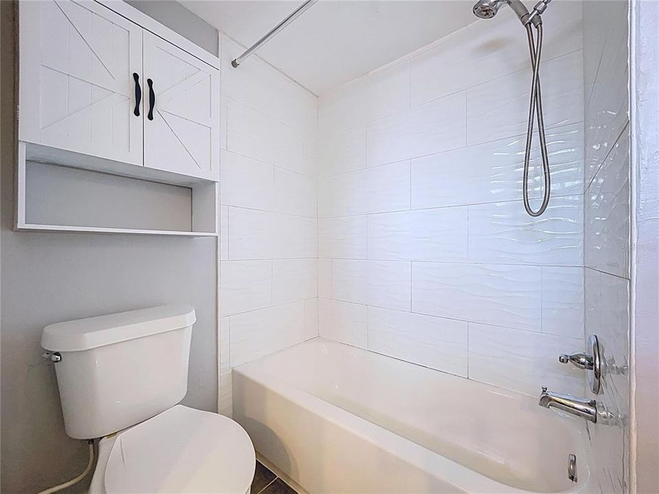 For Sale: $390,000 (4 beds, 2 baths, 1575 Square Feet)