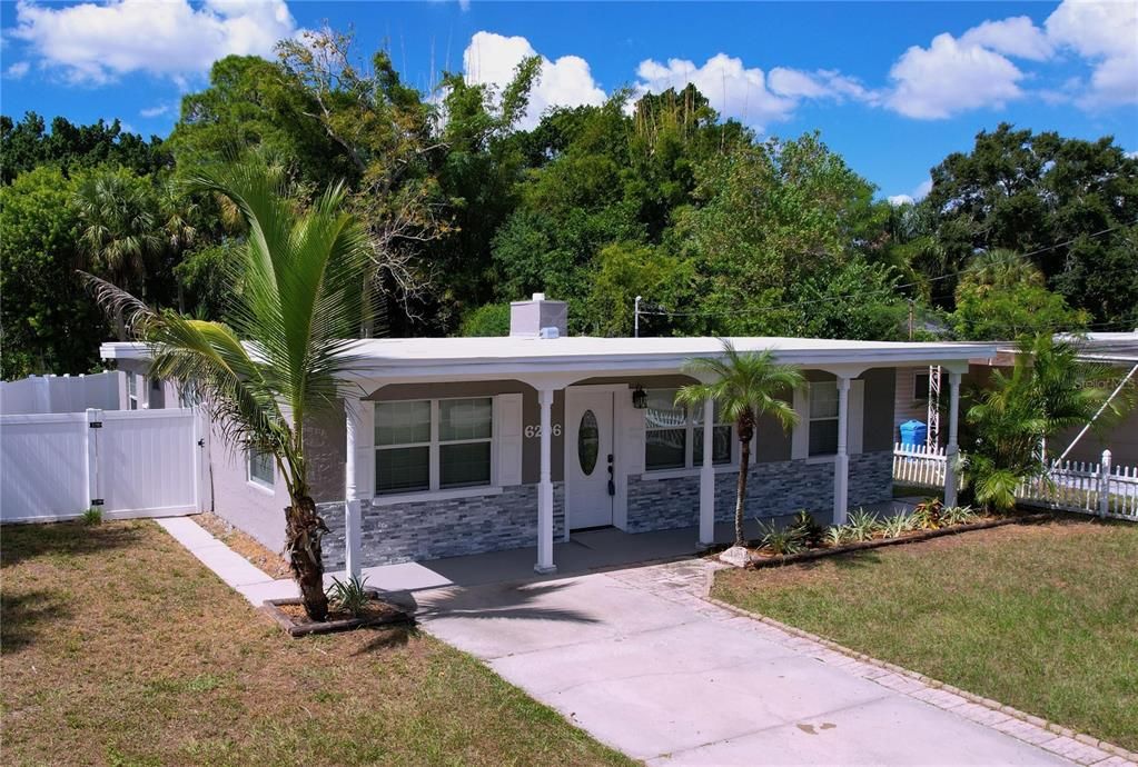 For Sale: $390,000 (4 beds, 2 baths, 1575 Square Feet)