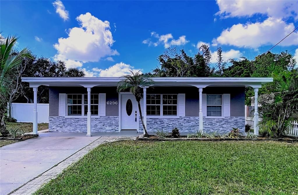 For Sale: $390,000 (4 beds, 2 baths, 1575 Square Feet)