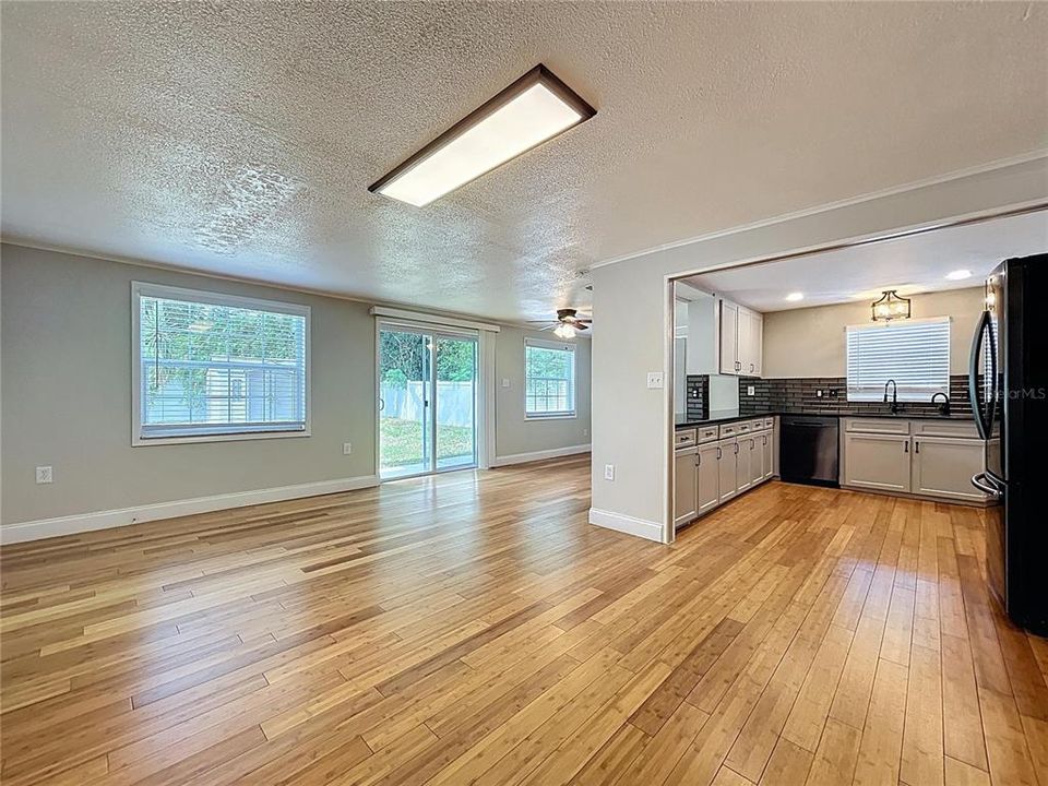 For Sale: $390,000 (4 beds, 2 baths, 1575 Square Feet)