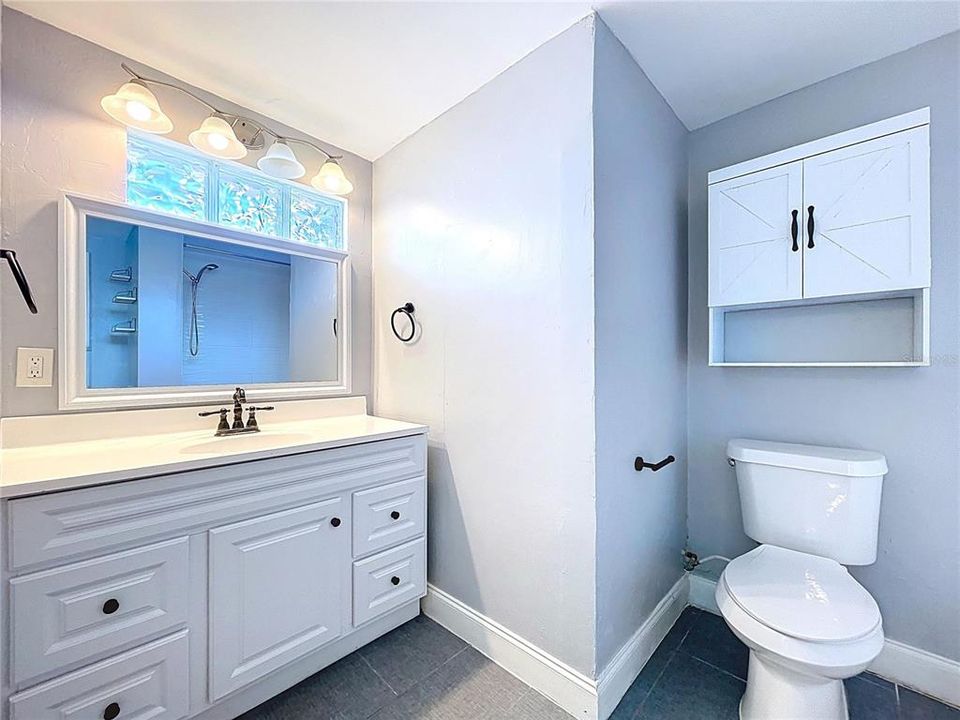 For Sale: $390,000 (4 beds, 2 baths, 1575 Square Feet)