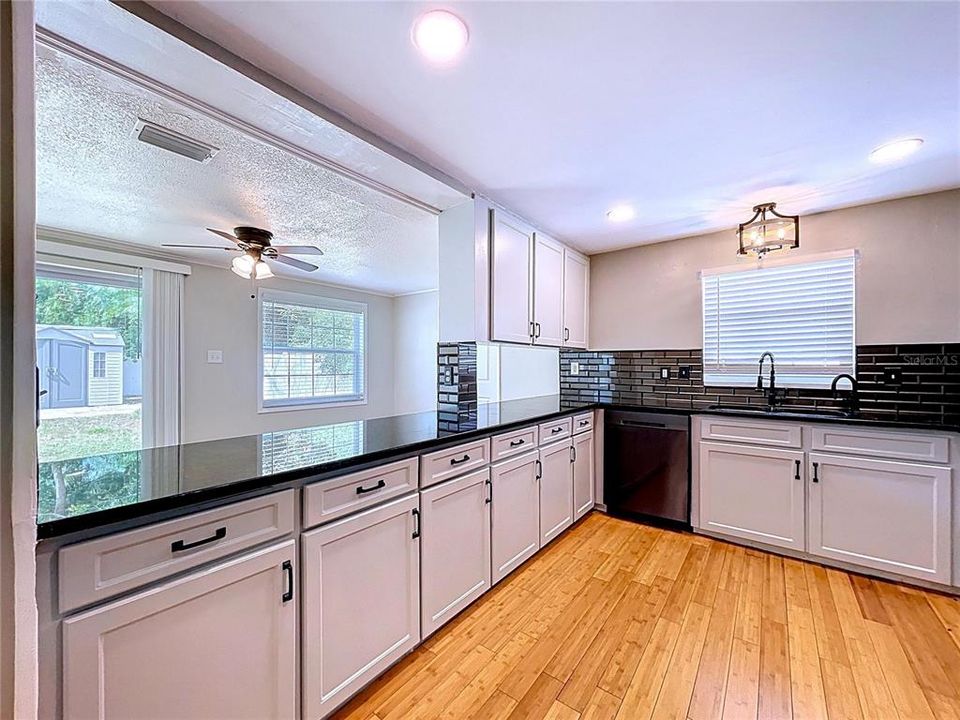 For Sale: $390,000 (4 beds, 2 baths, 1575 Square Feet)