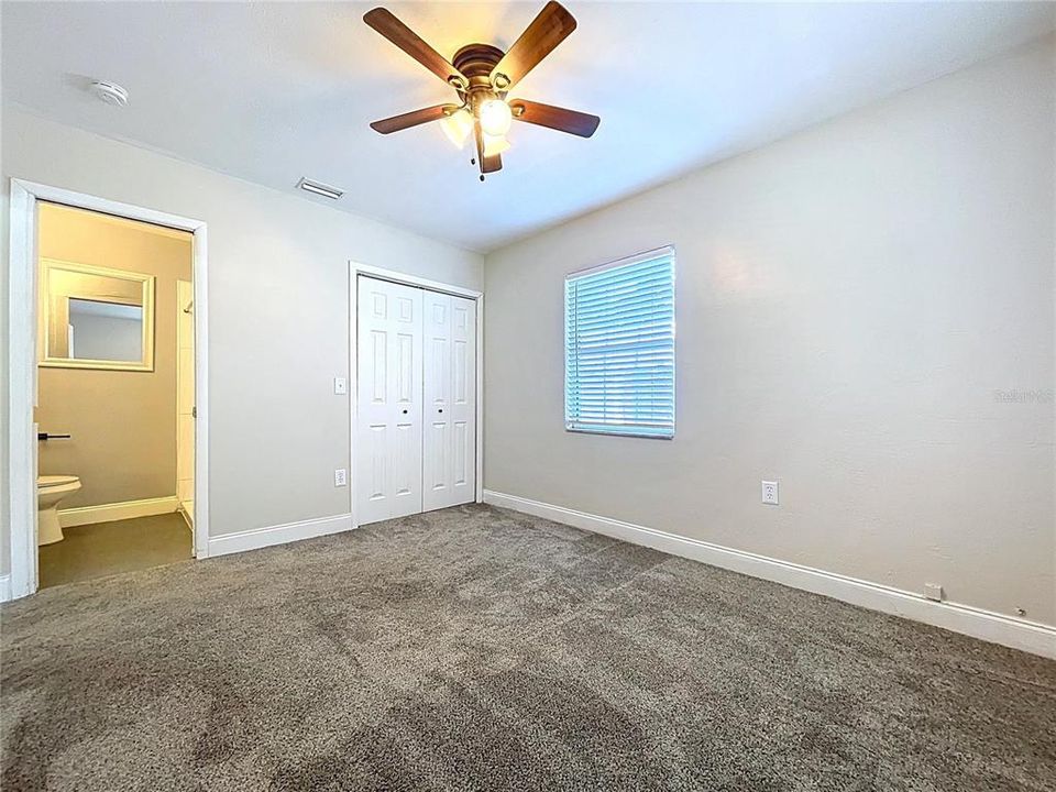 For Sale: $390,000 (4 beds, 2 baths, 1575 Square Feet)