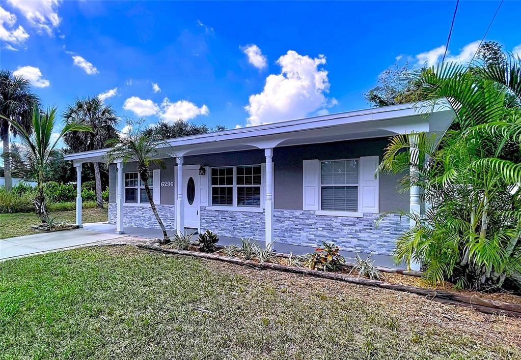 For Sale: $390,000 (4 beds, 2 baths, 1575 Square Feet)