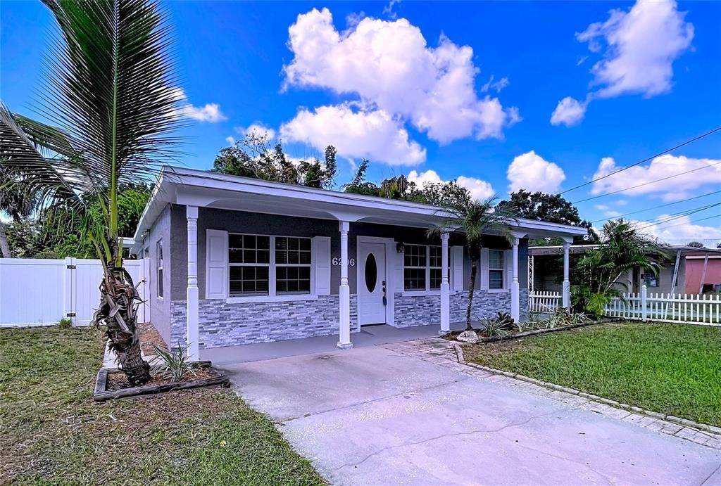 For Sale: $390,000 (4 beds, 2 baths, 1575 Square Feet)