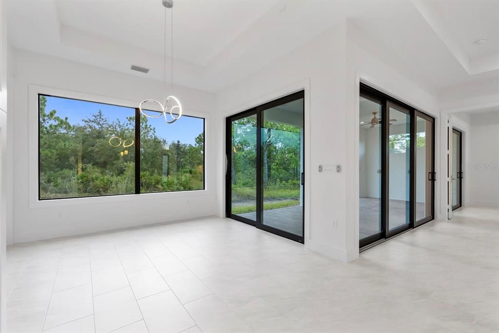 For Sale: $665,000 (3 beds, 3 baths, 2168 Square Feet)