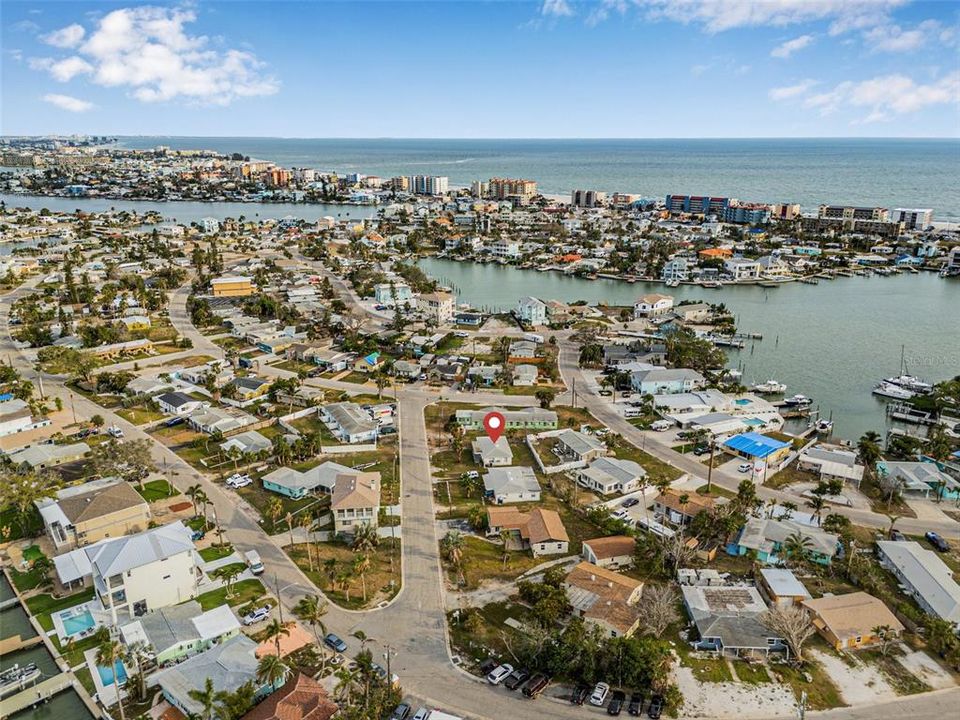 На продажу: $385,000 (0 спален, 0 ванн, 1008 Квадратных фут)