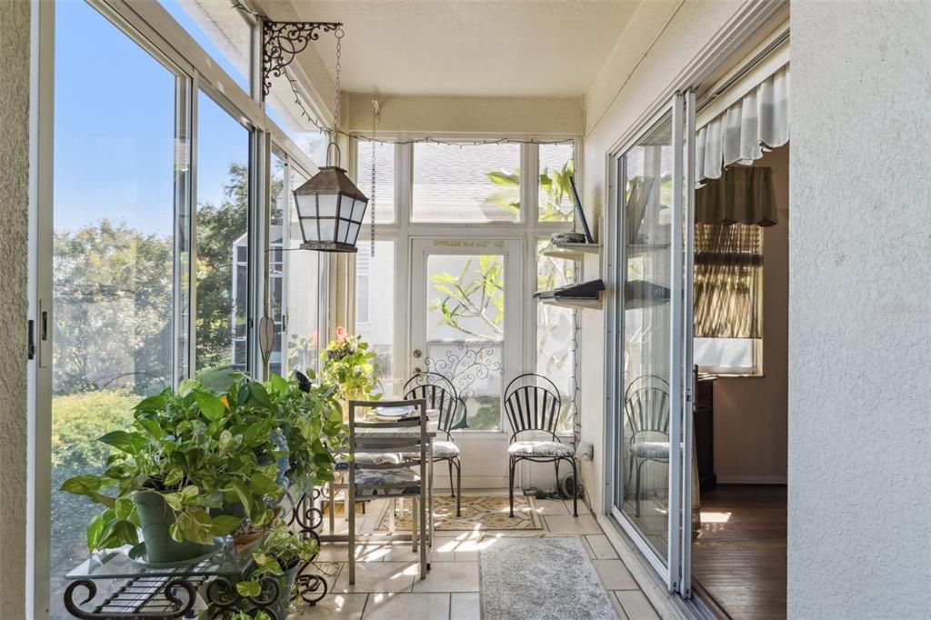 For Sale: $393,000 (3 beds, 2 baths, 1725 Square Feet)