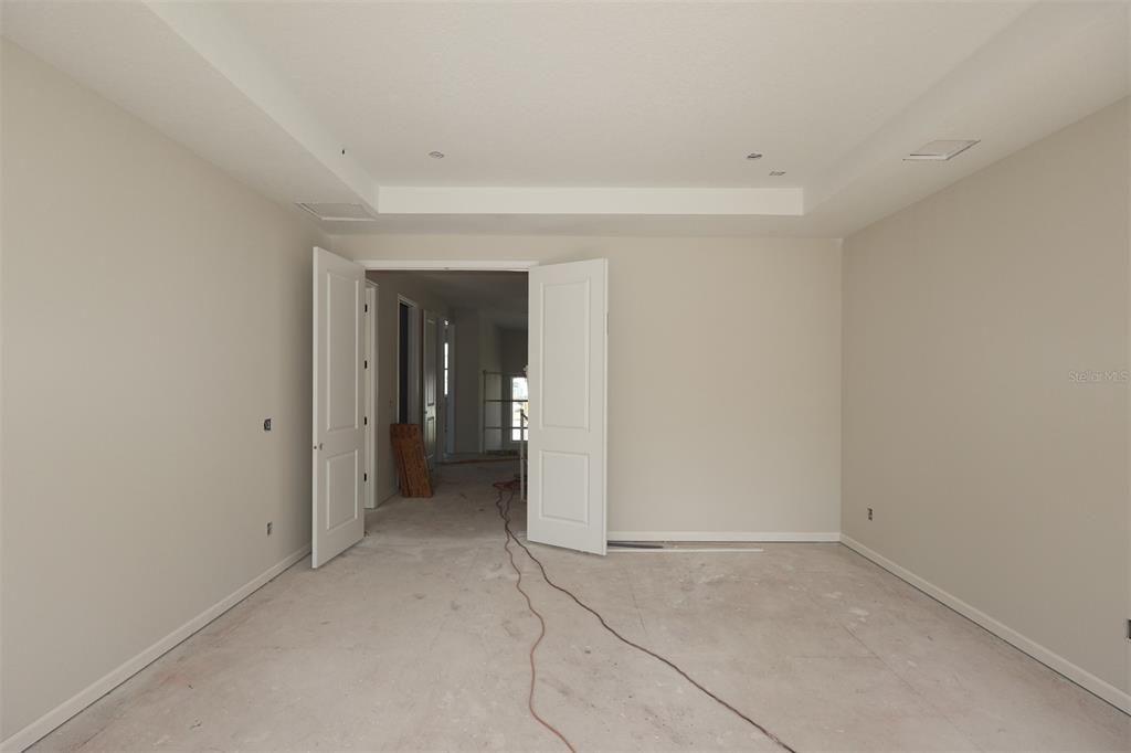 For Sale: $649,990 (3 beds, 4 baths, 3556 Square Feet)