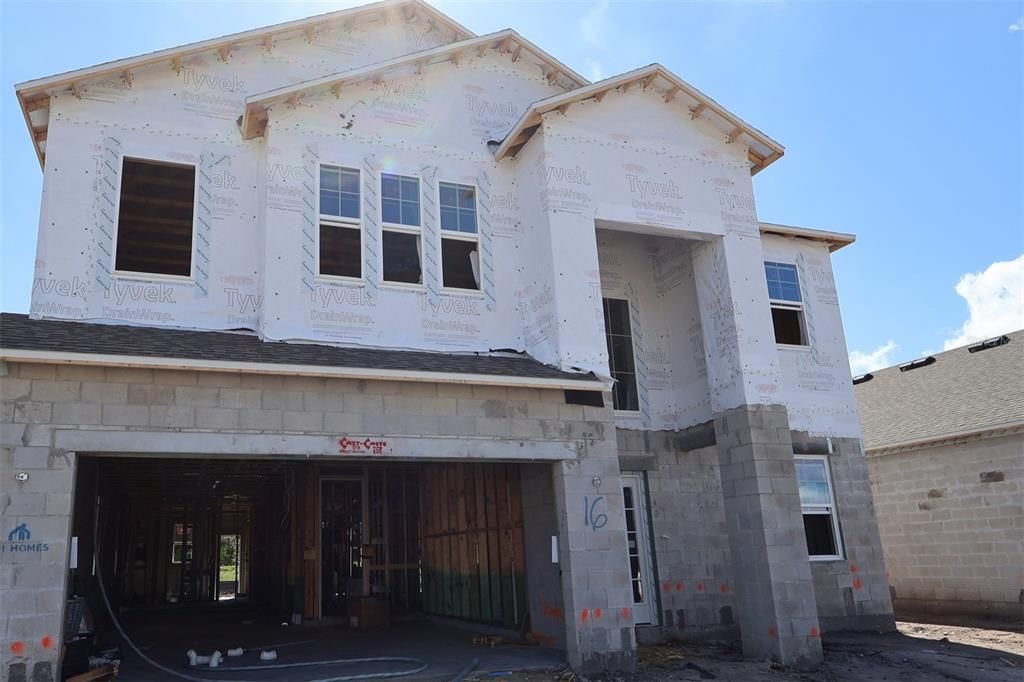 For Sale: $649,990 (3 beds, 4 baths, 3556 Square Feet)