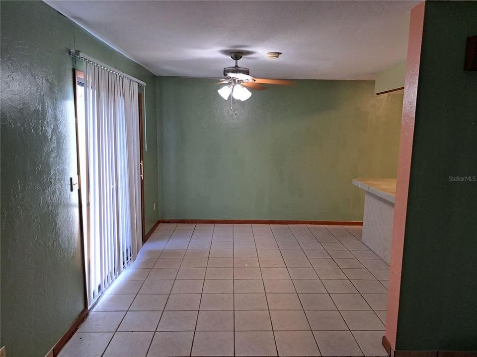 For Sale: $135,000 (2 beds, 2 baths, 1243 Square Feet)