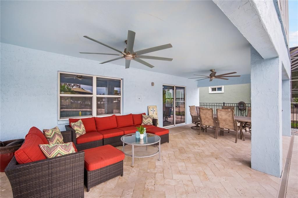 出租: $4,900 (4 贝兹, 3 浴室, 2358 平方英尺)