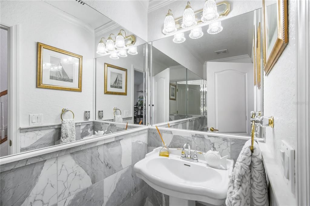 出租: $4,900 (4 贝兹, 3 浴室, 2358 平方英尺)