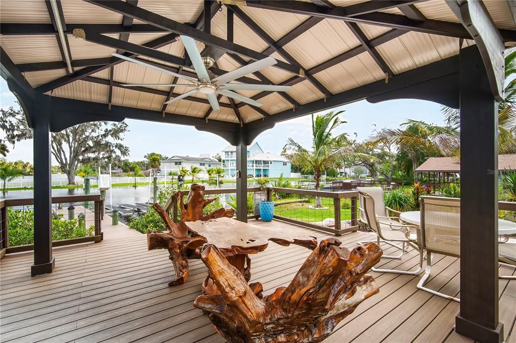 出租: $4,900 (4 贝兹, 3 浴室, 2358 平方英尺)