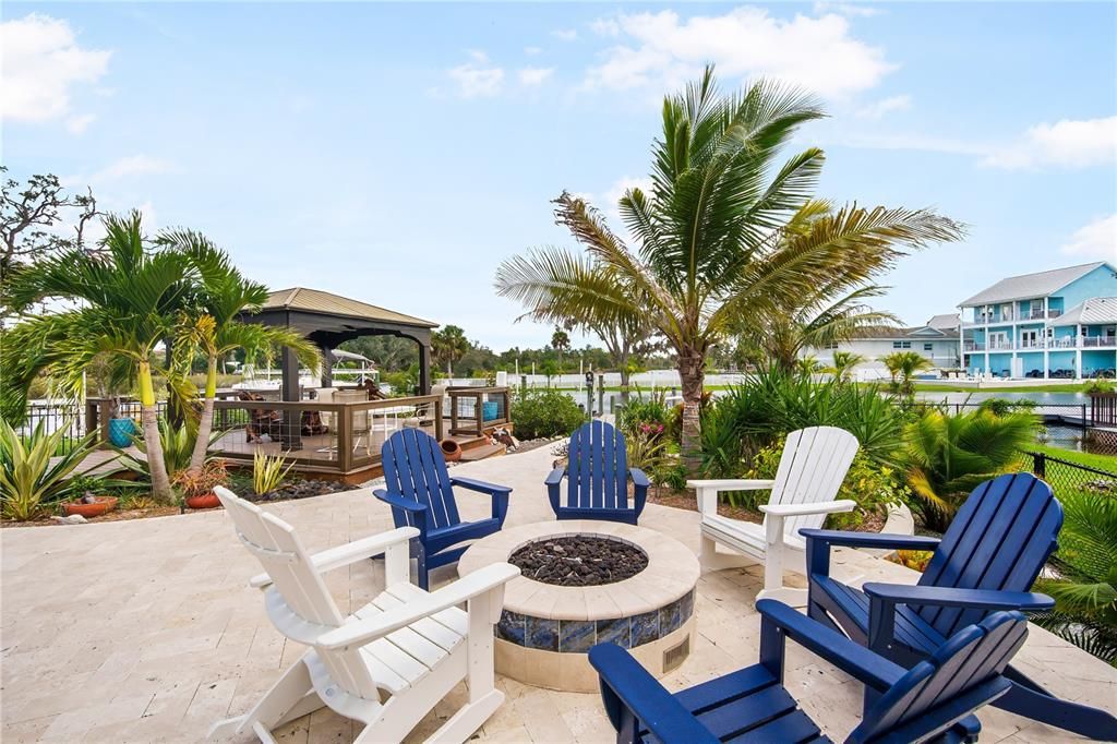 出租: $4,900 (4 贝兹, 3 浴室, 2358 平方英尺)