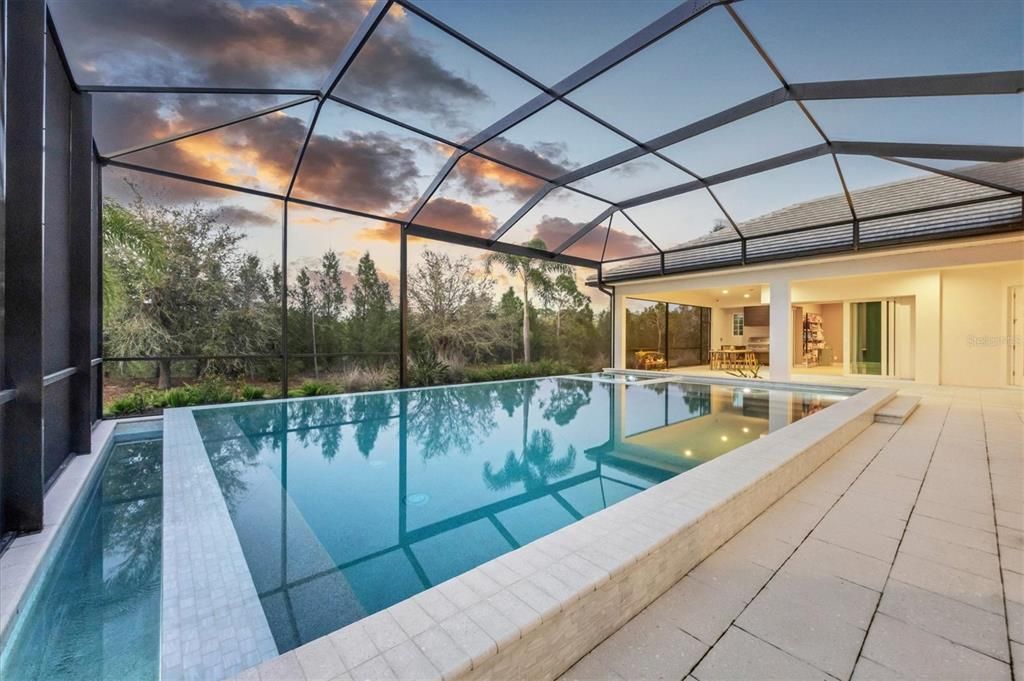 合同活跃: $2,595,000 (3 贝兹, 3 浴室, 3377 平方英尺)