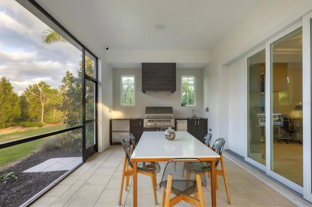 合同活跃: $2,595,000 (3 贝兹, 3 浴室, 3377 平方英尺)