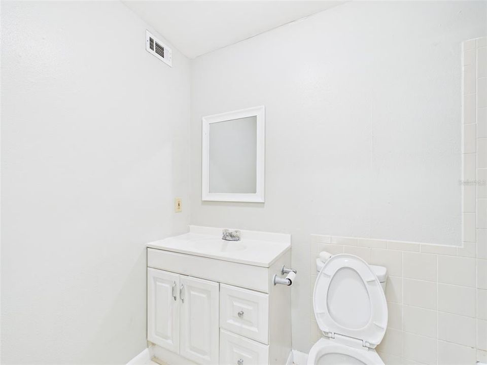 出租: $1,500 (2 贝兹, 2 浴室, 2034 平方英尺)