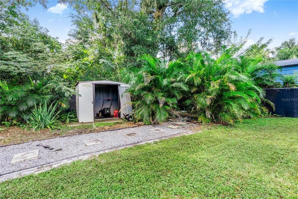 For Sale: $262,000 (2 beds, 2 baths, 1064 Square Feet)