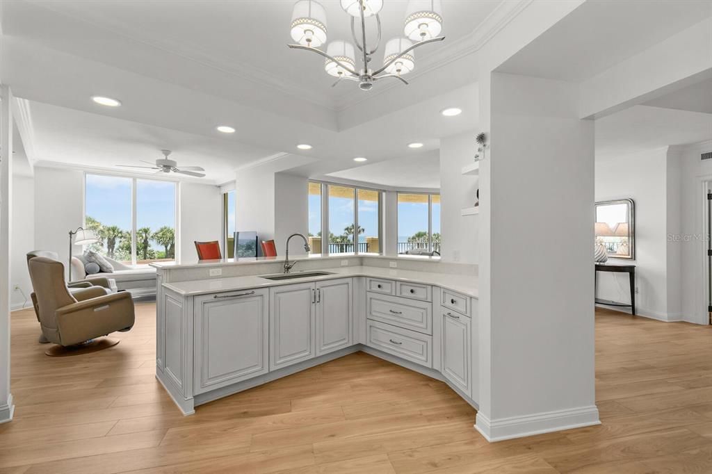 待售: $1,499,900 (2 贝兹, 2 浴室, 2150 平方英尺)