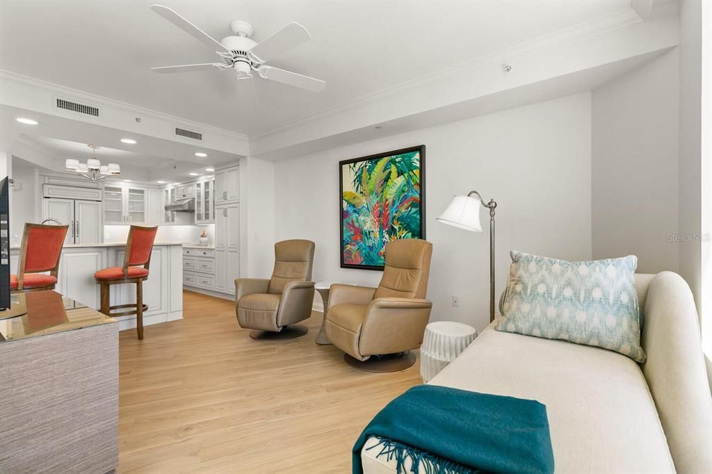 待售: $1,499,900 (2 贝兹, 2 浴室, 2150 平方英尺)