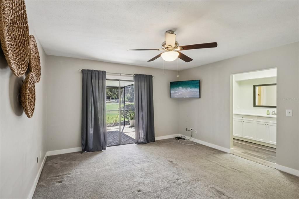 En Venta: $429,900 (3 camas, 2 baños, 1395 Pies cuadrados)