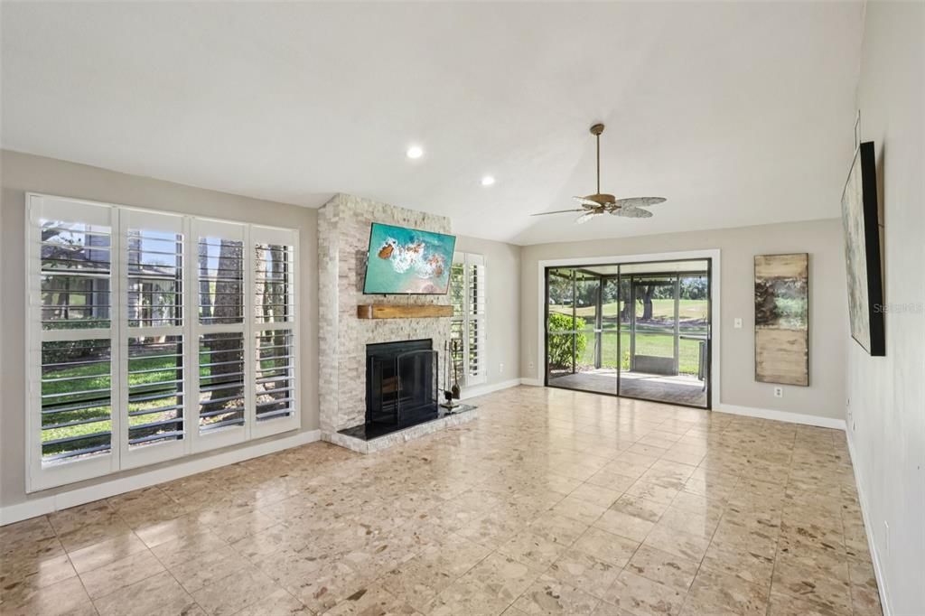 En Venta: $429,900 (3 camas, 2 baños, 1395 Pies cuadrados)