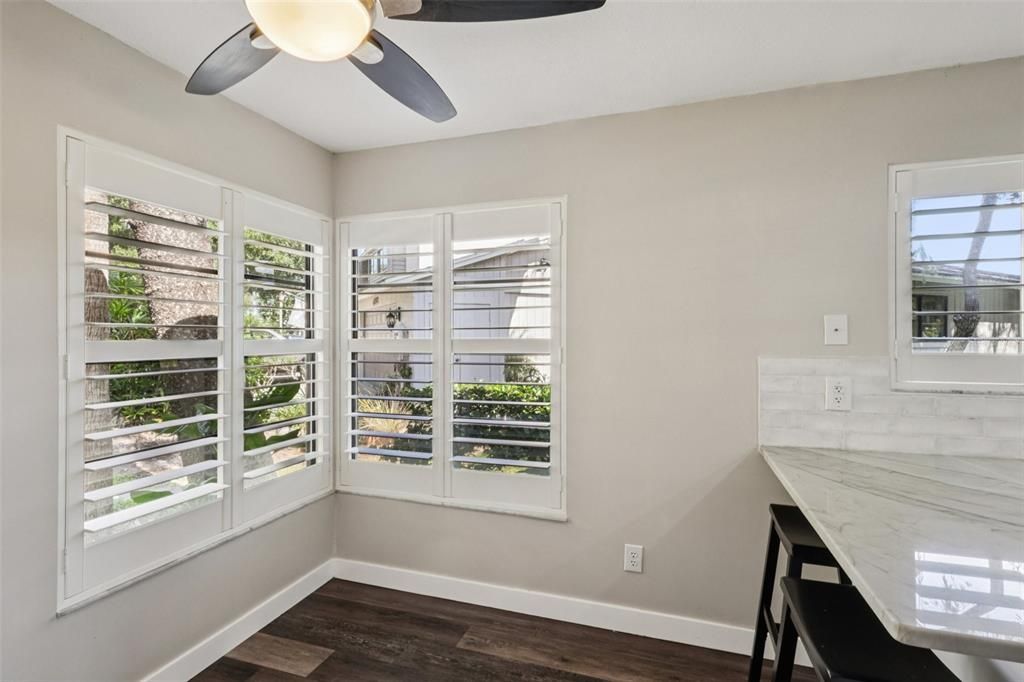 En Venta: $429,900 (3 camas, 2 baños, 1395 Pies cuadrados)