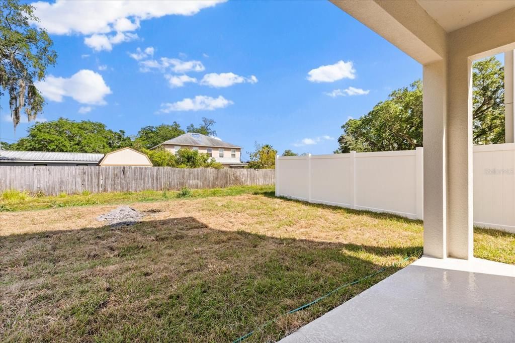 Active With Contract: $389,900 (4 beds, 3 baths, 1971 Square Feet)