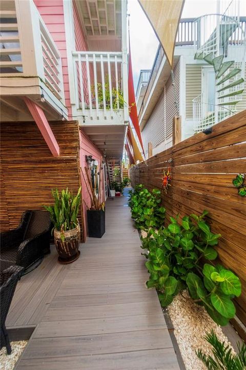 En Venta: $1,950,000 (3 camas, 3 baños, 1210 Pies cuadrados)