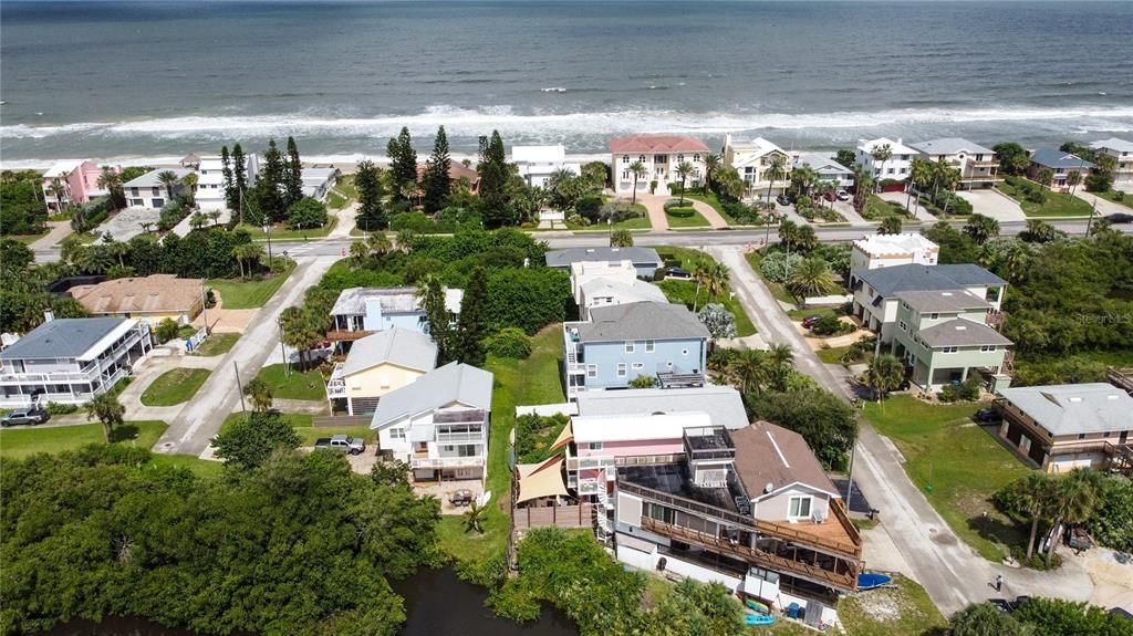 En Venta: $1,950,000 (3 camas, 3 baños, 1210 Pies cuadrados)