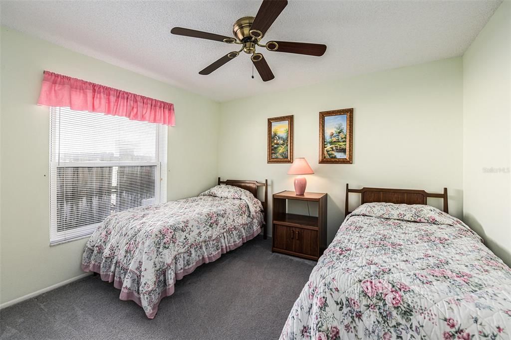 Active With Contract: $475,000 (4 beds, 3 baths, 1916 Square Feet)