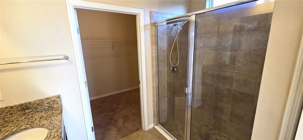 Active With Contract: $247,500 (3 beds, 2 baths, 1662 Square Feet)