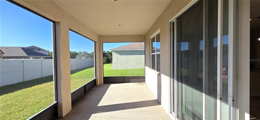 Active With Contract: $247,500 (3 beds, 2 baths, 1662 Square Feet)