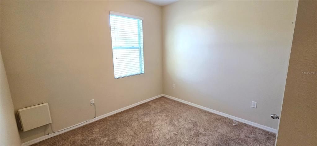 Active With Contract: $247,500 (3 beds, 2 baths, 1662 Square Feet)