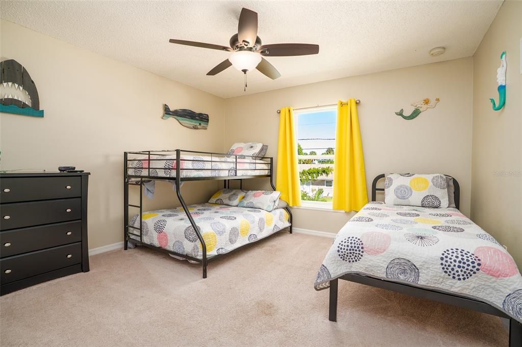 For Sale: $474,000 (4 beds, 2 baths, 2760 Square Feet)